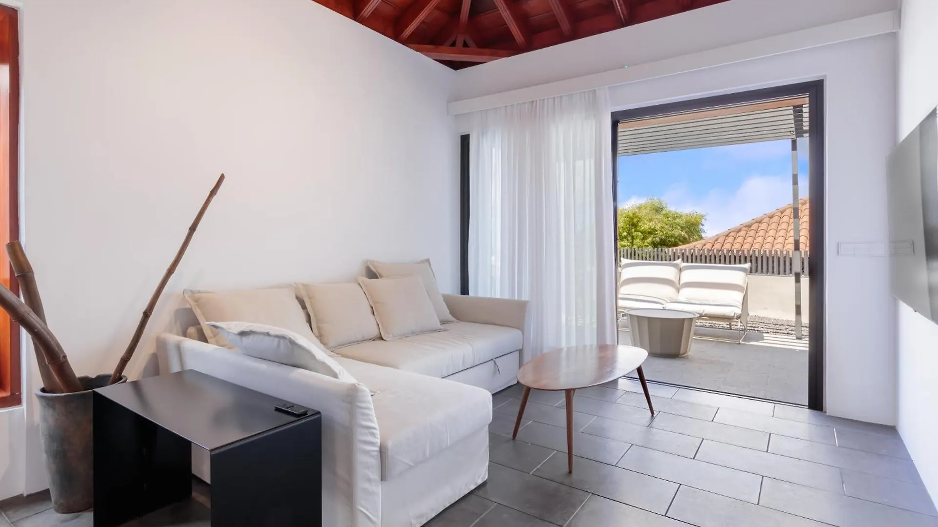 Holiday home Llombet Home El Paso